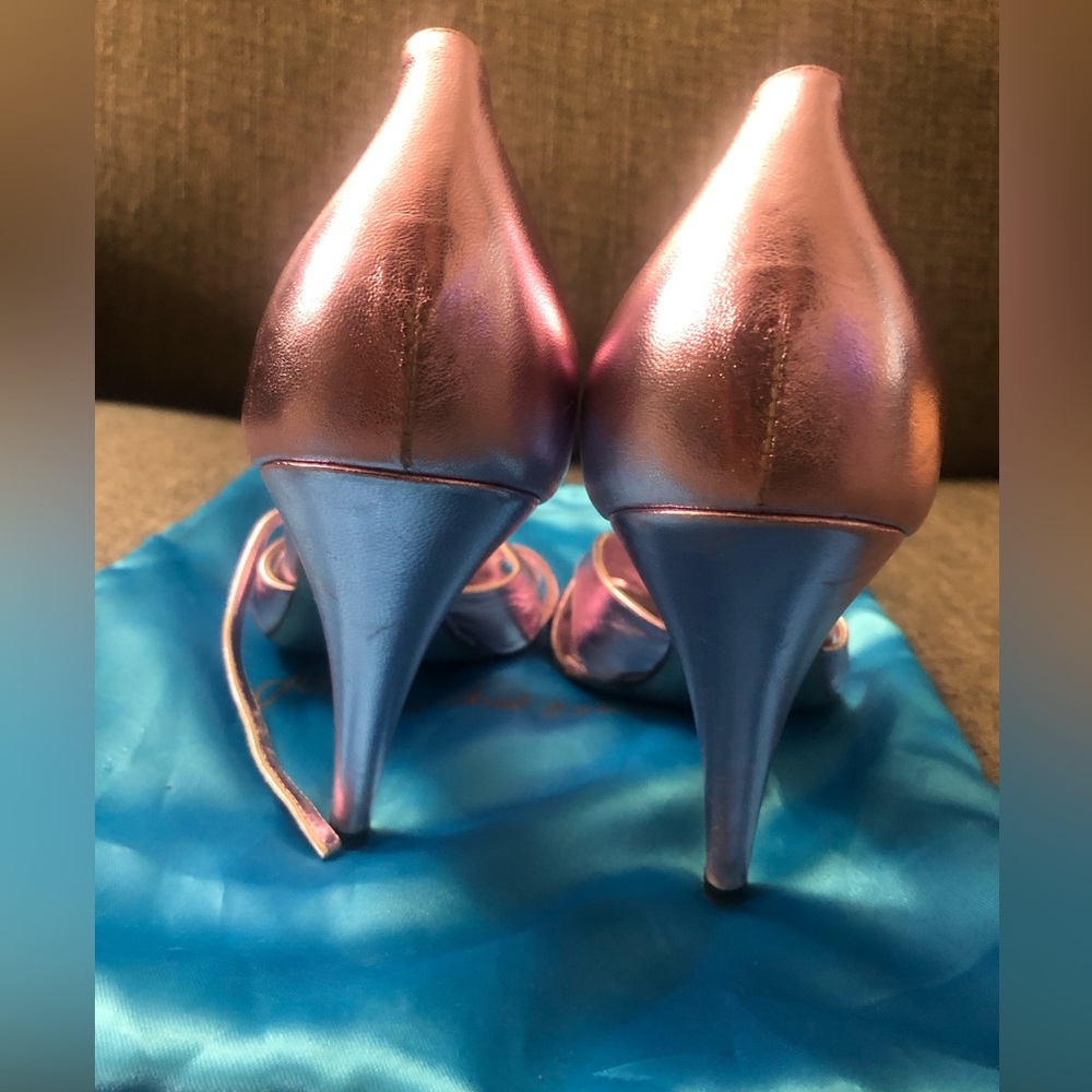 Pink metallic open toe strap heels - Picture 2 of 6